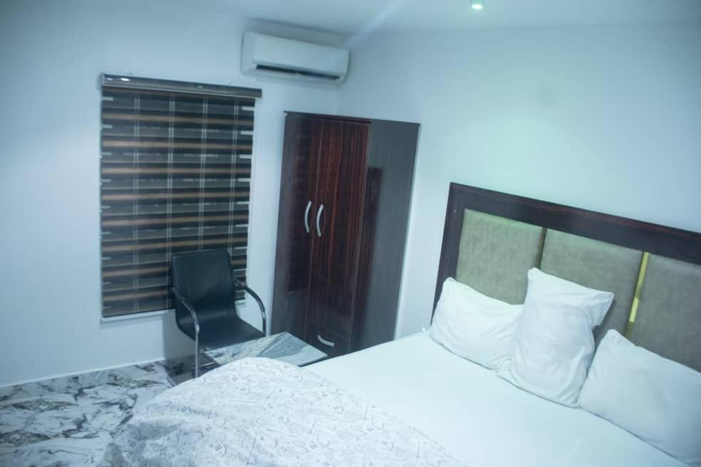 Kay Luxury Suites อูโย ภายนอก รูปภาพ